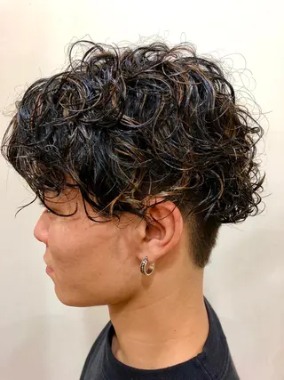 カラー パーマ メンズ M.SLASH AVEDA 自由が丘所属・神崎 拓人のヘアスタイル
