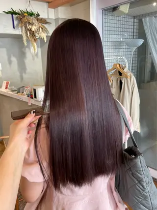 ロング カラー akane .のヘアスタイル