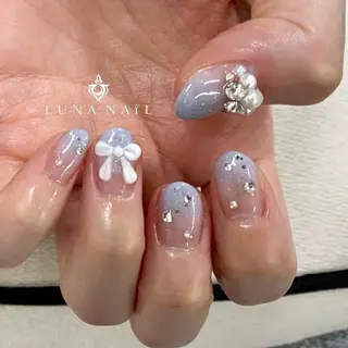 ネイル アトリエ　ミモザ所属・いまむら あかりのネイルデザイン