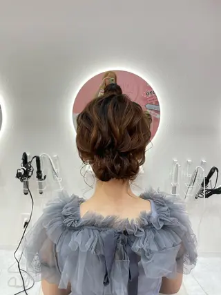 ミディアム 山口 舞弥のヘアスタイル