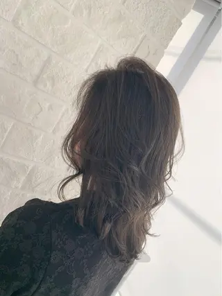 ミディアム 嶋田 侑弥のヘアスタイル