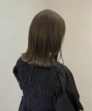 ミディアム カラー おおつか せいやのヘアスタイル
