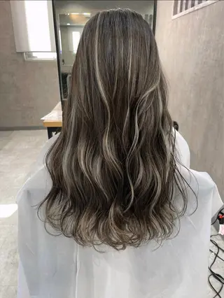 ロング カラー ヘアアレンジ 松井那津子 /ハイライトブリーチのヘアスタイル