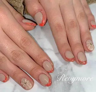 ミディアム ネイル nail salon Revymoreのネイルデザイン