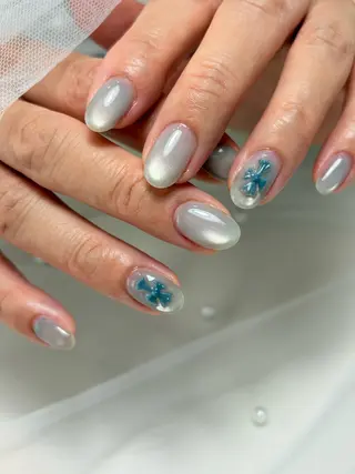 ネイル AneMone Lisaのネイルデザイン