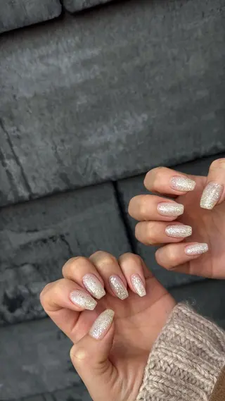 ネイル SAKU nail 作島茜のネイルデザイン