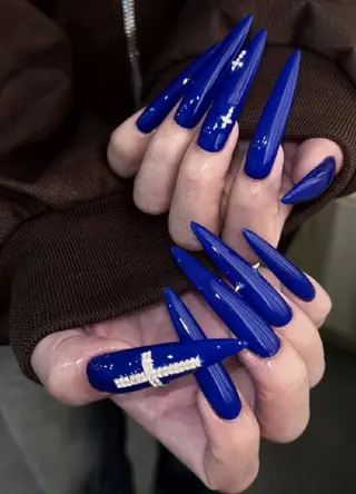 ネイル 小島 阿佑美のネイルデザイン