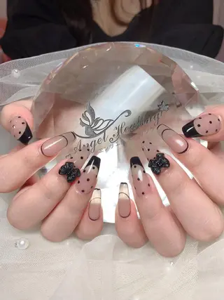 ネイル エンジェル ヒーリング 矢場町店のネイルデザイン