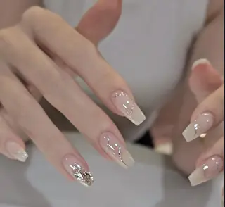 ネイル Pure&Rich Nailのネイルデザイン