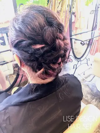 ミディアム カラー パーマ ヘアアレンジ 表参道Lise おおいしおりのヘアスタイル