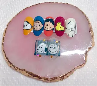 ネイル CROWN プライベートサロンのネイルデザイン