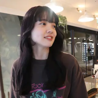 ロング カラー ヘアアレンジ ✰︎ MiｰMi ✰︎のヘアスタイル