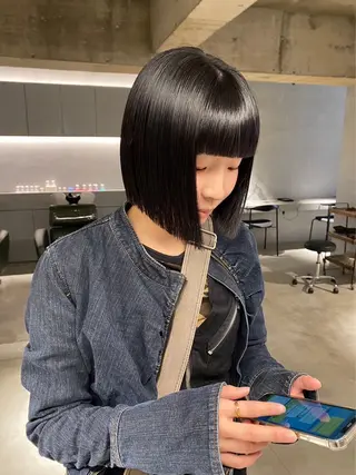 纐纈 釉羽のヘアスタイル