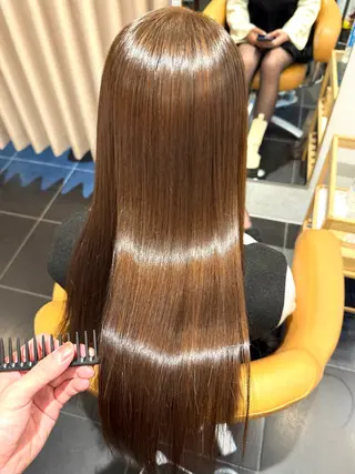 セミロング peakshair所属・堀江/レイヤーカット 𝒀𝑼𝑻𝑶のヘアスタイル