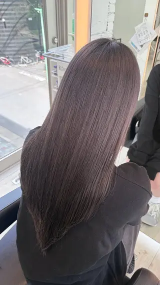 ロング カラー ブリーチ/髪質改善/ ハイトーン/暖色のヘアスタイル