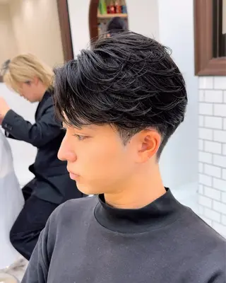 パーマ メンズ 高崎 堅心のヘアスタイル