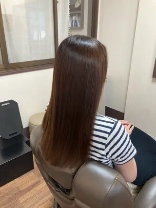 ロング 池岡 洋子のヘアスタイル
