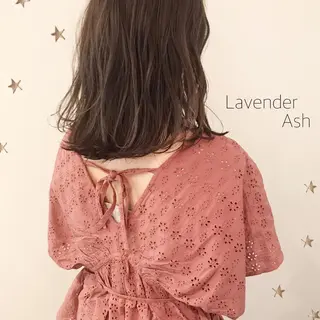 セミロング カラー 市川 千夏のヘアスタイル