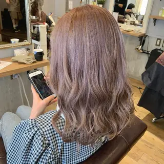 セミロング カラー ヘアアレンジ 代表🎀 ふわモテ愛 され髪🩷yumiのヘアスタイル
