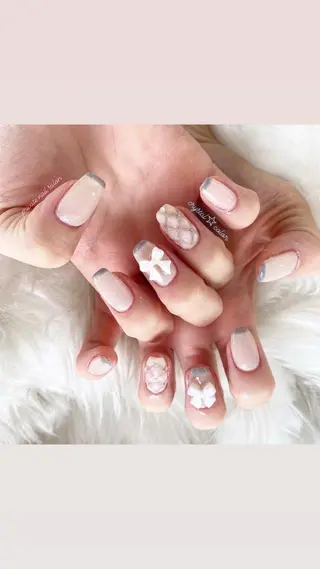 ネイル crystal ⭐︎ colorのネイルデザイン