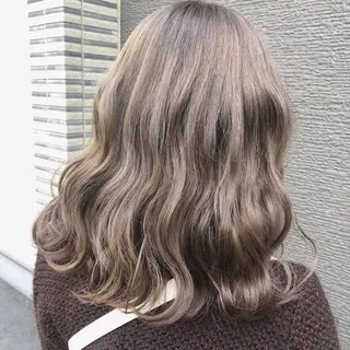 セミロング Rina のヘアスタイル
