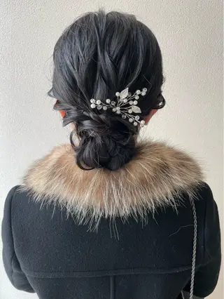 セミロング ヘアアレンジ 沢田 瞳のヘアスタイル