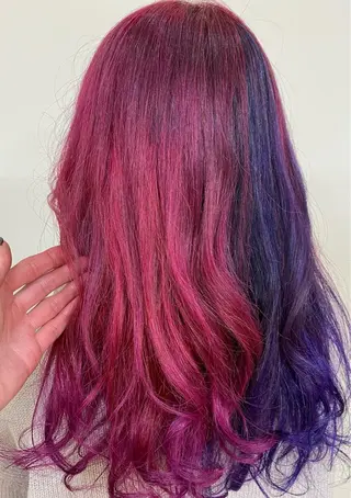 カラー SALOWIN栄 高須大貴のヘアスタイル