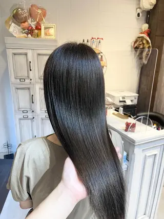 ロング カラー 髪質改善で 憧れの潤艶美髪にのヘアスタイル