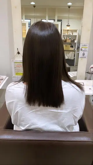 セミロング カラー 前橋 姫奈のヘアスタイル