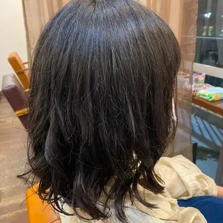 ミディアム chakura めいのヘアスタイル