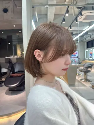 ショート カラー ARIA💎縮毛矯正 ブリーチ💎複雑履歴のヘアスタイル