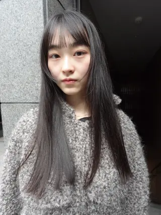 ミディアム カラー パーマ CEINE PATHのヘアスタイル