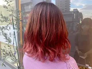 ミディアム カラー パーマ ヘアアレンジ 渡邊 桃香のヘアスタイル