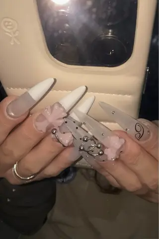 ネイル 【emu道頓堀】 HONOKAのネイルデザイン