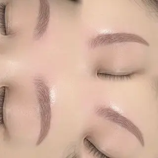 アイブロウ Une fleur ARISAのマツエク・マツパデザイン