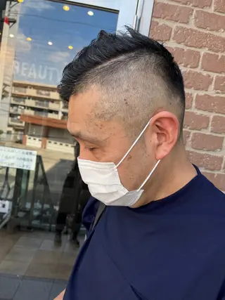 ショート カラー メンズ 久木原 ゆりのヘアスタイル
