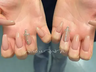 ミディアム アトリエ FAMのネイルデザイン