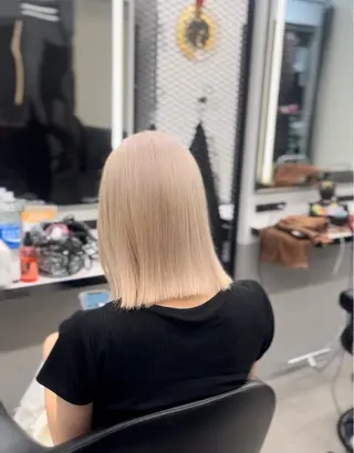 カラー 松田 篤樹のヘアスタイル