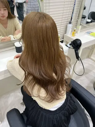 ロング カラー 大人上品ベージュ 🎀HARUNAのヘアスタイル