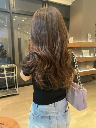 カラー 🕯透明感カラー／ 似合わせレイヤー🎀のヘアスタイル