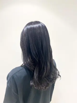 セミロング カラー equal銀座 黒田💚のヘアスタイル