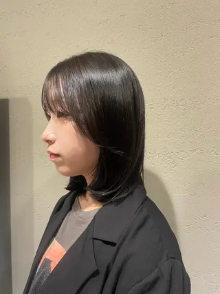 ミディアム 頭から整える美容師 松田のヘアスタイル