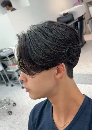 カラー パーマ ✨️メンズ特化波巻き ツイスパ✨️松本真生のヘアスタイル