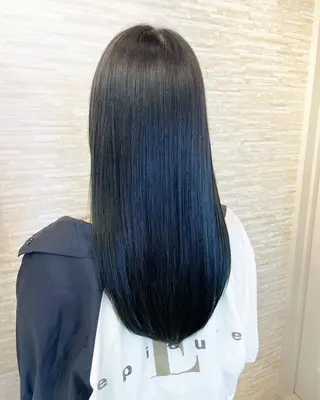 ロング tuuli トゥーリのヘアスタイル