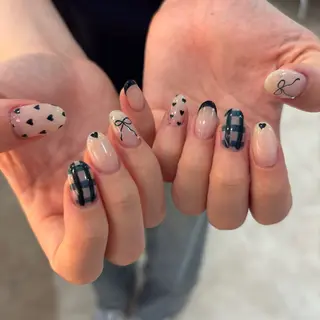 ネイル 栗田 ゆう子のネイルデザイン