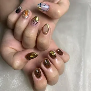 ネイル 里見 麗のネイルデザイン