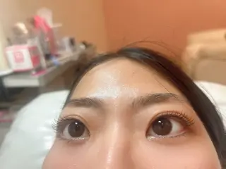 マツエク・マツパ 瀧 葉月のヘアスタイル