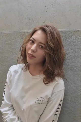 ミディアム カラー ✨髪質改善縮毛矯正✨ 宇田川修平のヘアスタイル
