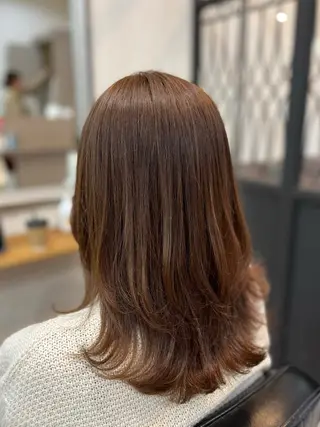 カラー 艶髪🥣透明感カラー 🫧前田奈津実のヘアスタイル