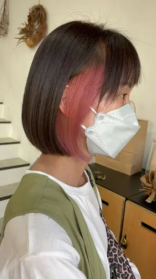 ショート カラー 🎨カラー専門家🎨 チャーリーのヘアスタイル